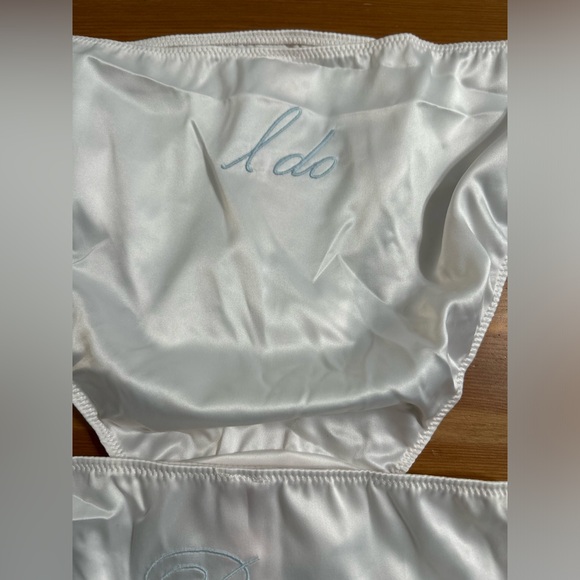 Victoria’s Secret Bridal panty pack of 3 satin tie panties in white and blue - Picture 5 of 10